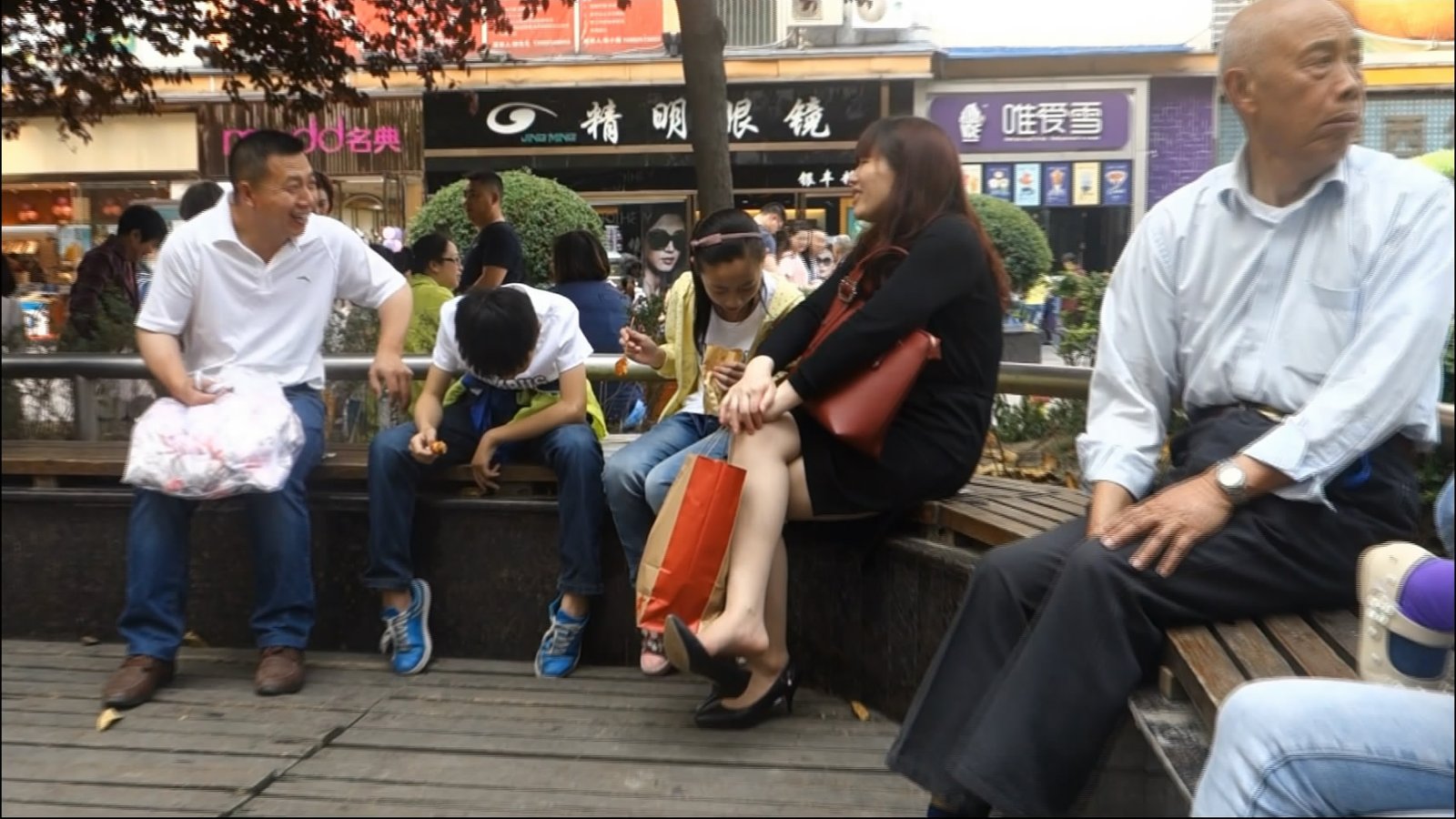 streetsnapdangl[00 01 40][20181129 235338 9]